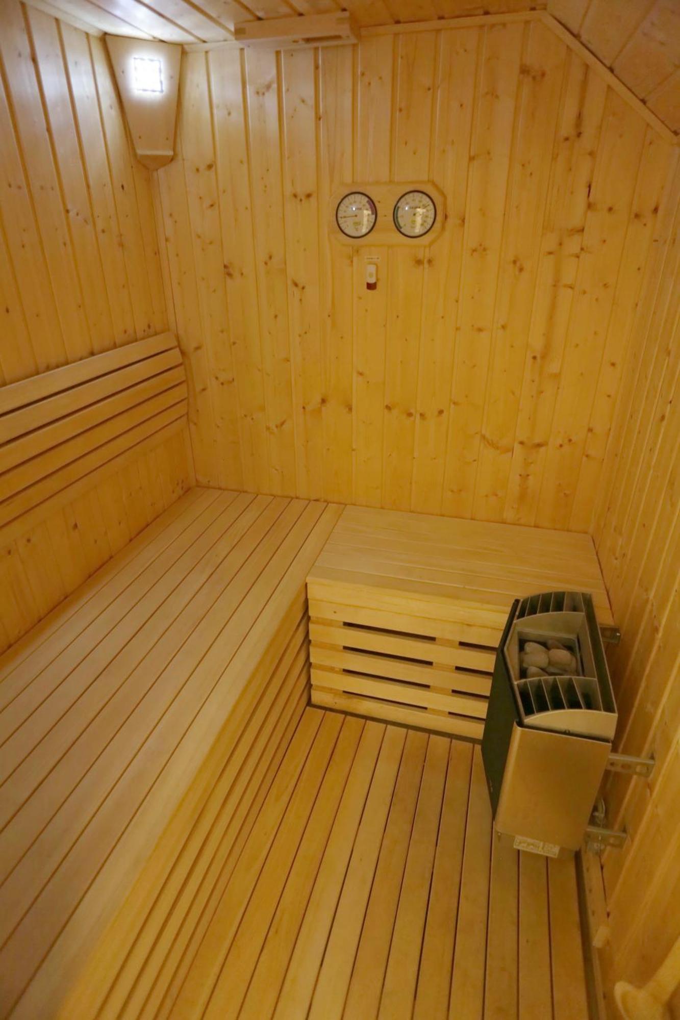 Lux Living Apartments Budic Near Terme Catez Brezice Room photo