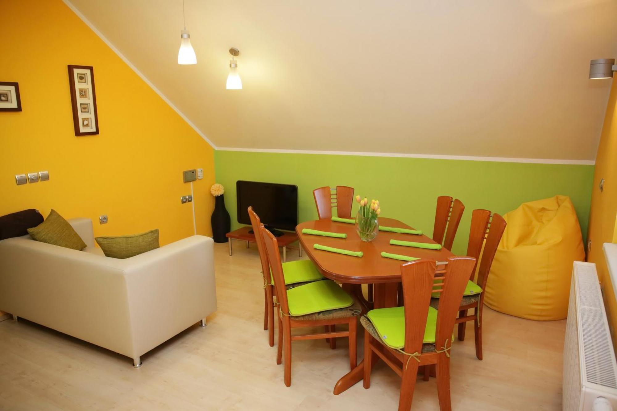 Lux Living Apartments Budic Near Terme Catez Brezice Room photo